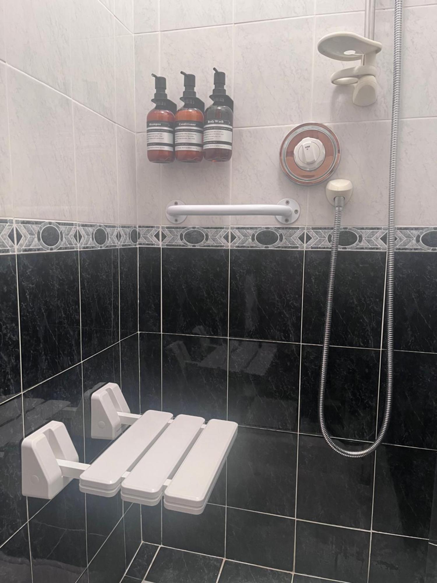 The Lodge Self Catering Castlerea Ngoại thất bức ảnh